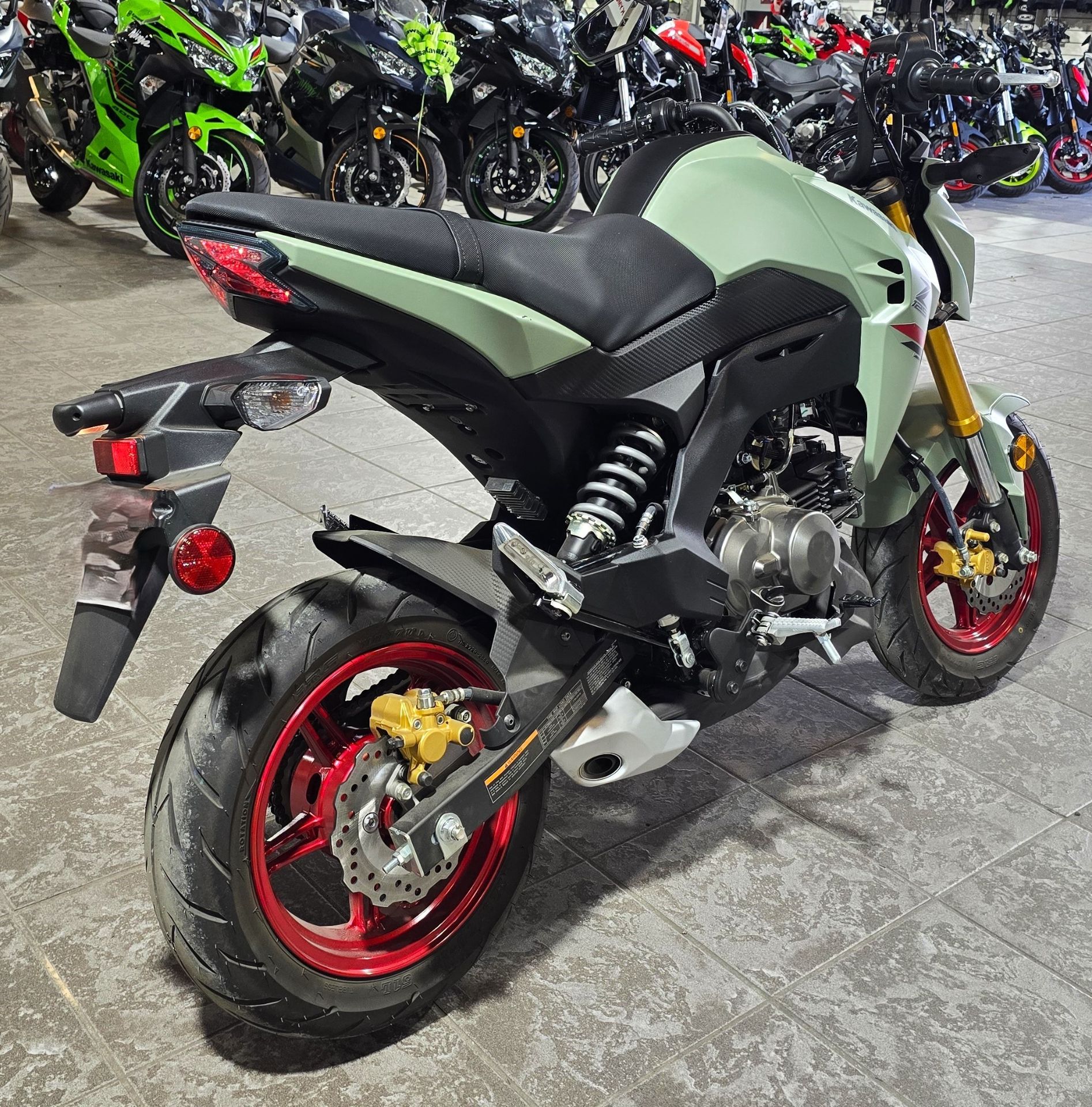 2023 Kawasaki Z125 Pro in Salinas, California - Photo 10