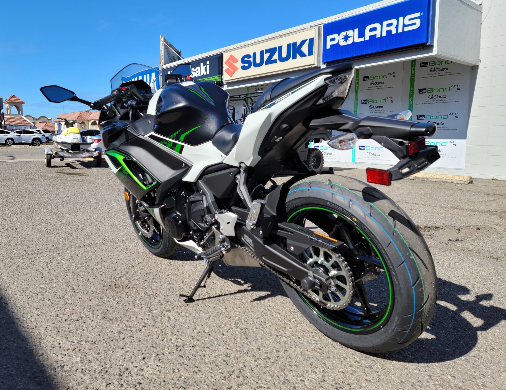 2022 Kawasaki Ninja 650 ABS in Salinas, California - Photo 7