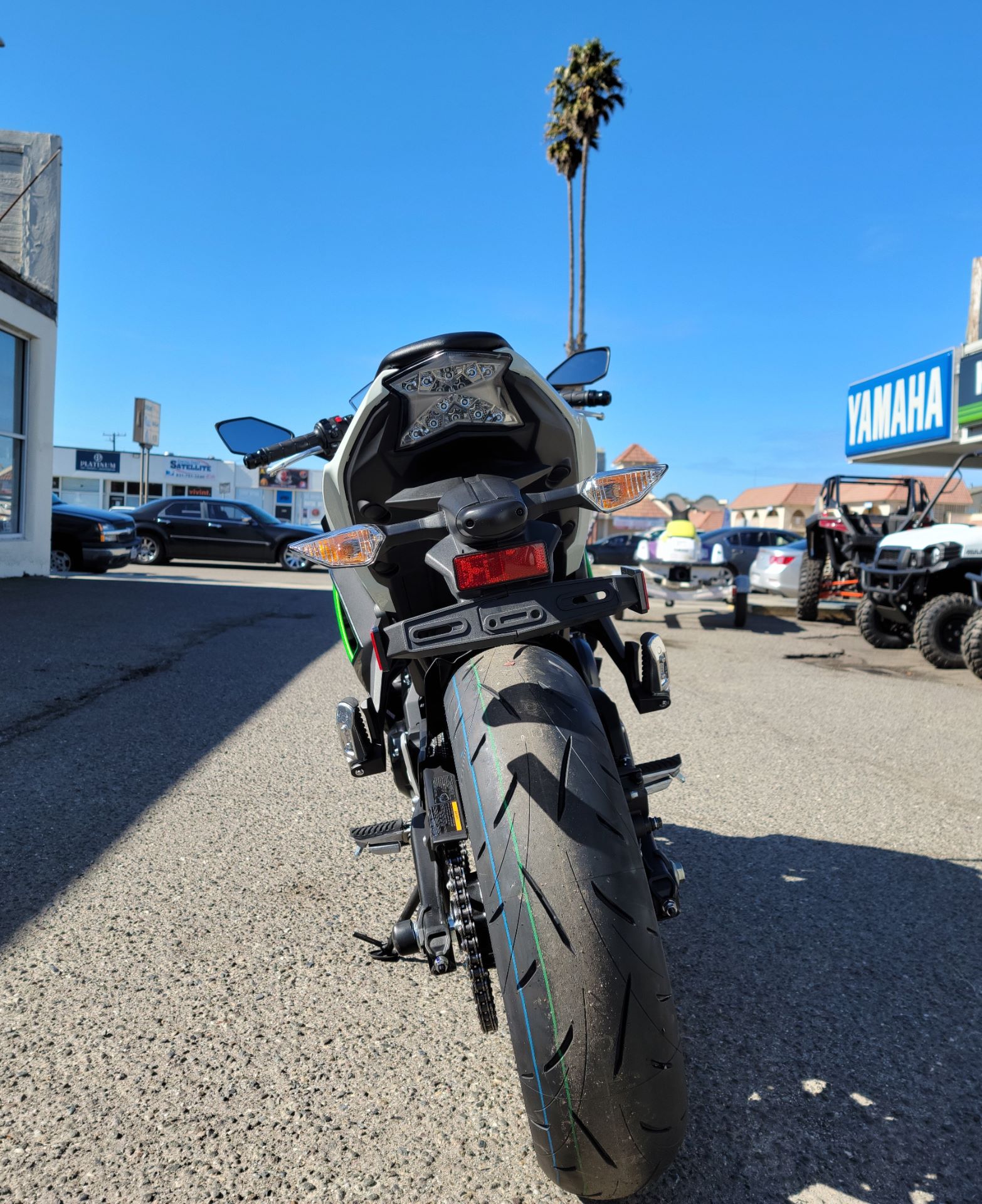 2022 Kawasaki Ninja 650 ABS in Salinas, California - Photo 8