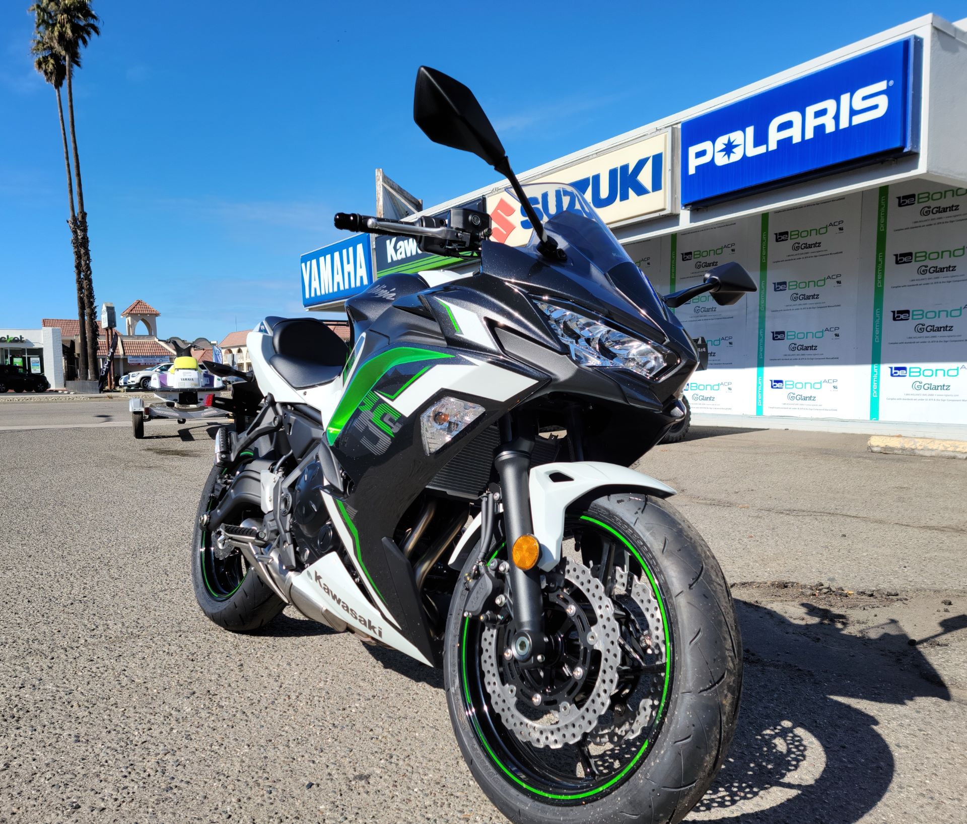 2022 Kawasaki Ninja 650 ABS in Salinas, California - Photo 4