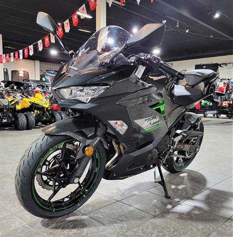 2023 Kawasaki Ninja 400 ABS in Salinas, California - Photo 6