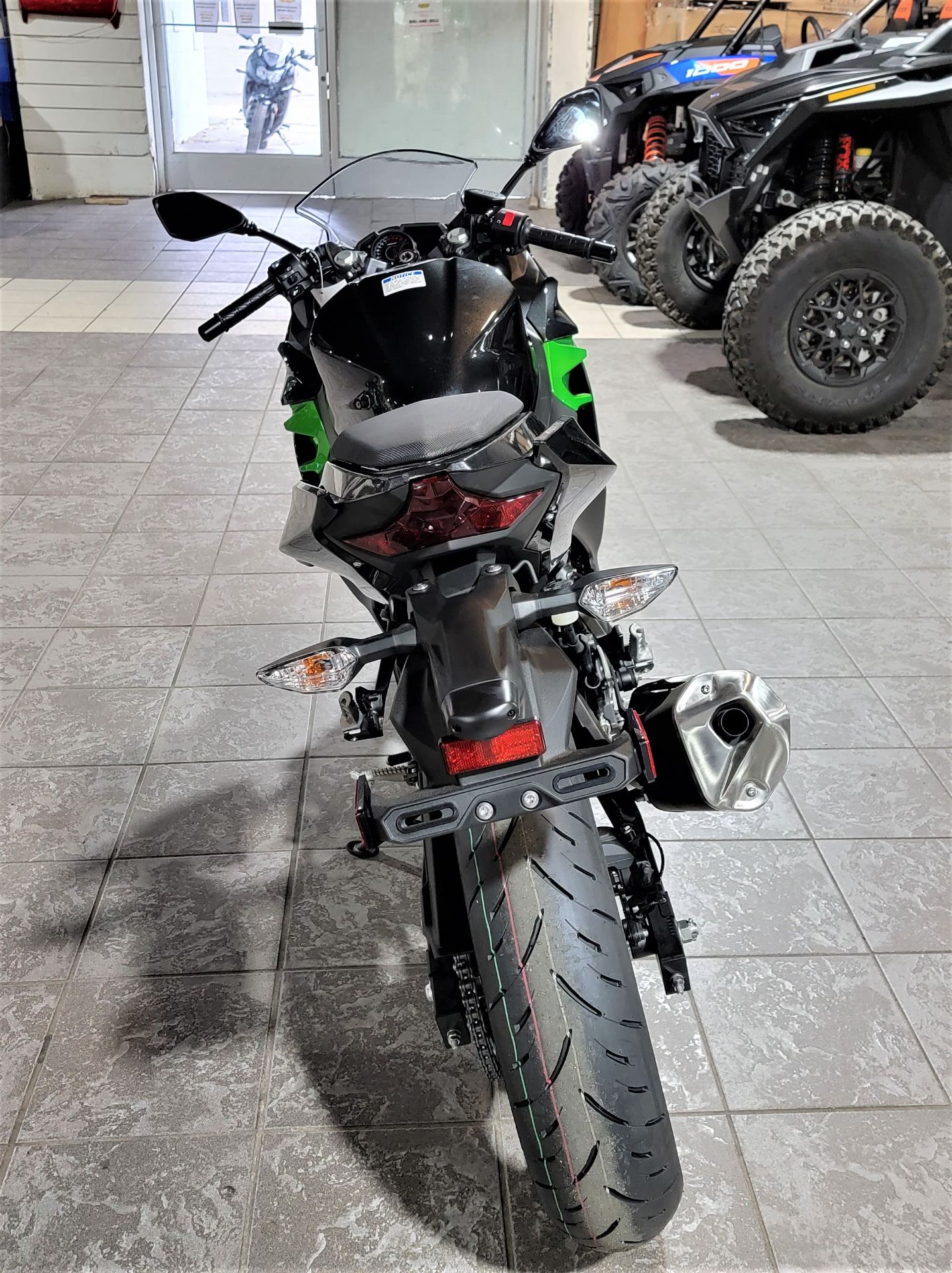 2023 Kawasaki Ninja 400 ABS in Salinas, California - Photo 10