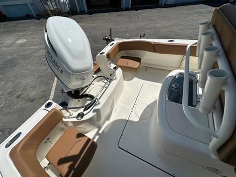 2024 Pioneer 222 Sport Fish in Stuart, Florida - Photo 8