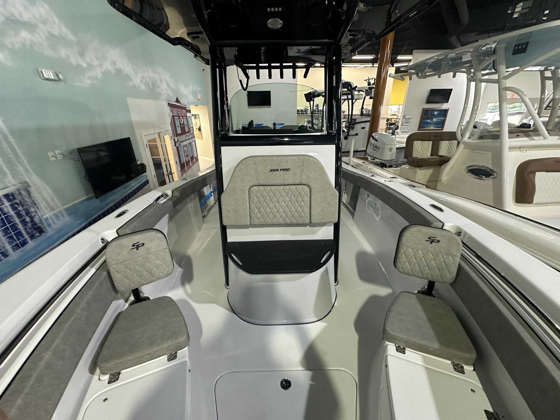 2024 Sea Pro 242 Center Console in Stuart, Florida - Photo 6