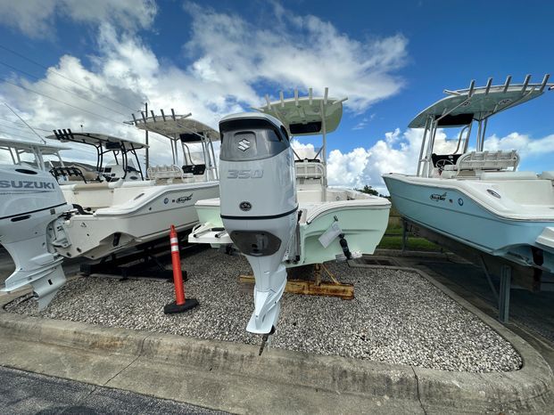 2024 Avenger 26 Avenger in Stuart, Florida - Photo 3