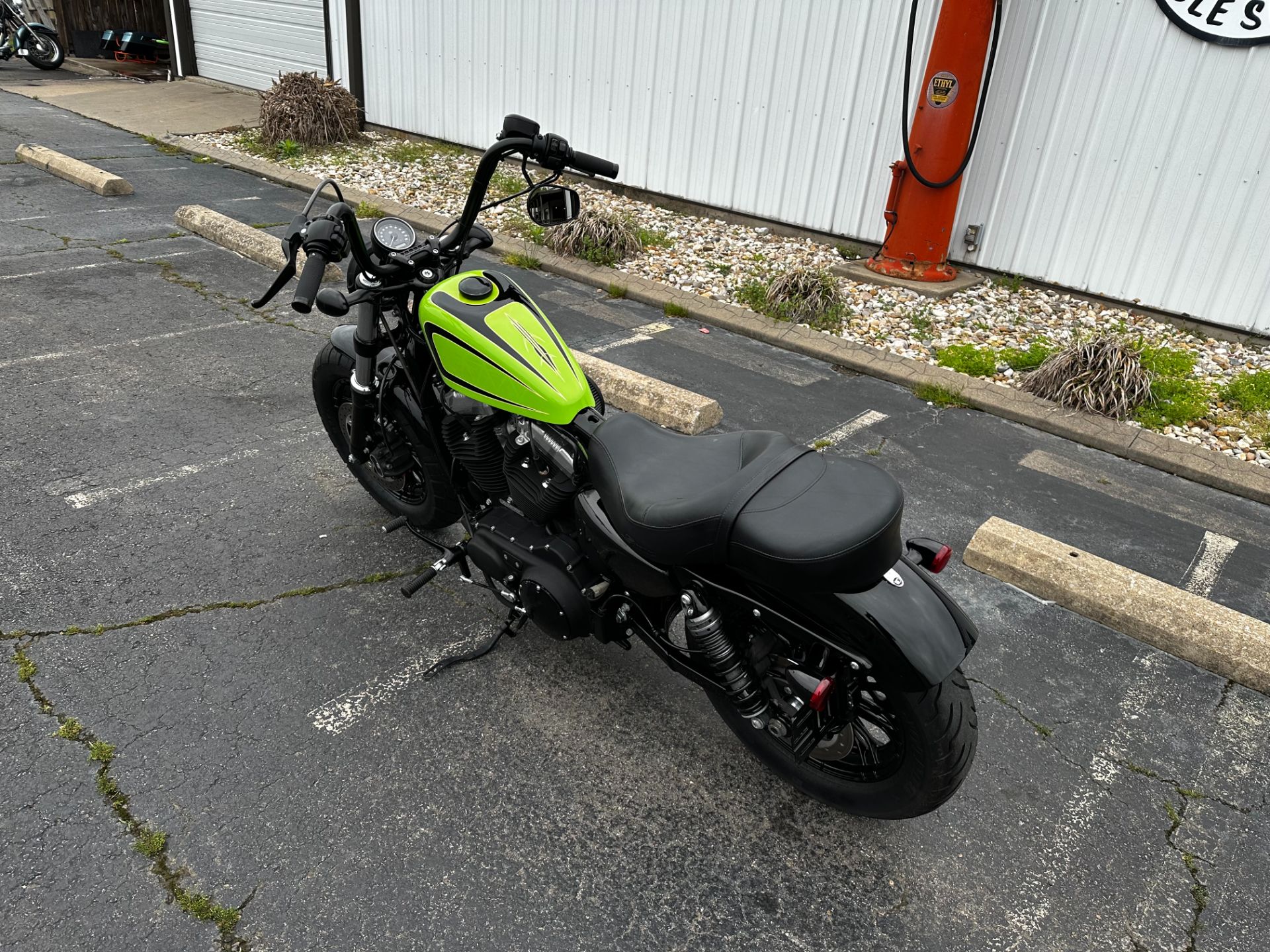 2016 Harley-Davidson Forty-Eight® in Greenbrier, Arkansas - Photo 2