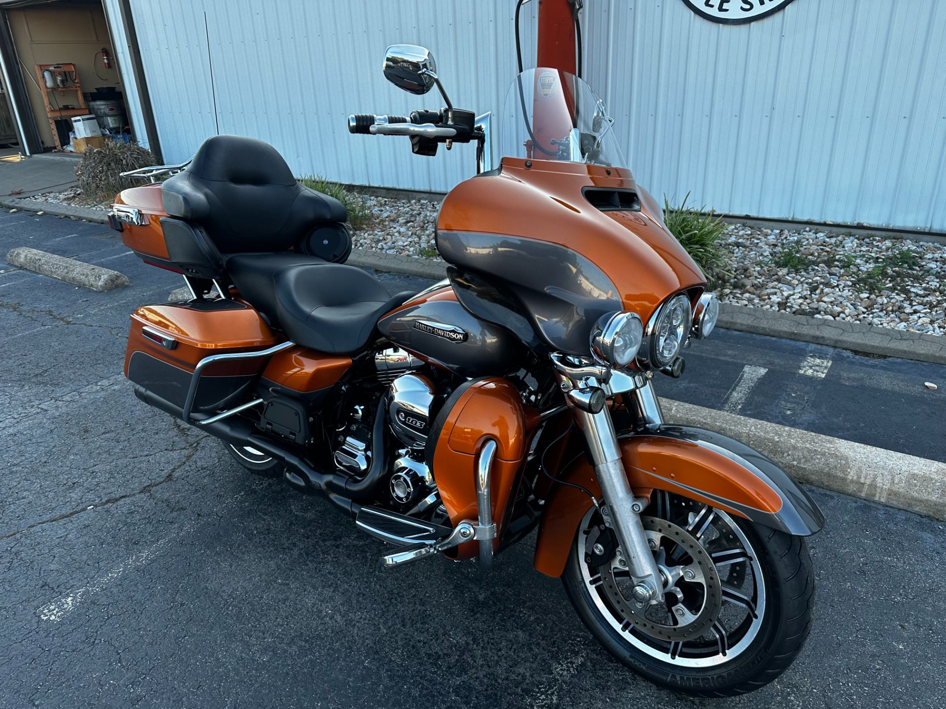 2015 Harley-Davidson Electra Glide® Ultra Classic® in Greenbrier, Arkansas - Photo 5