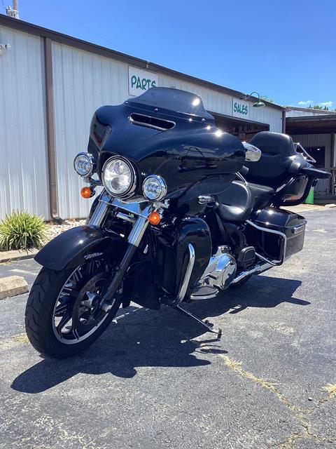 2019 Harley-Davidson Electra Glide® Ultra Classic® in Greenbrier, Arkansas - Photo 5