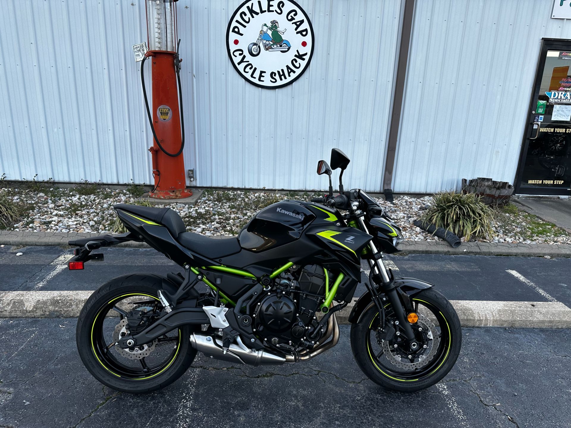 2022 Kawasaki Z650 in Greenbrier, Arkansas - Photo 4