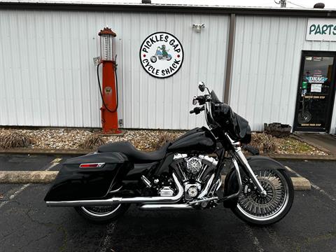 2013 Harley-Davidson Street Glide® in Greenbrier, Arkansas - Photo 4