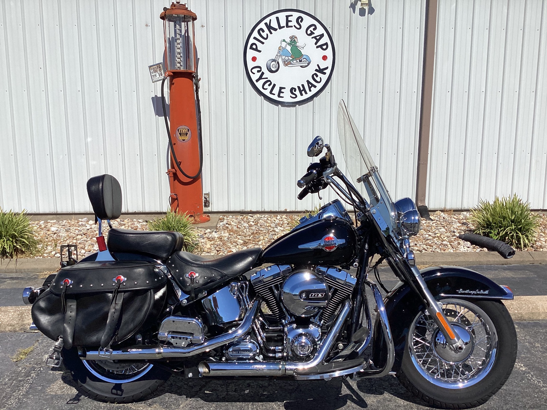 2016 Harley-Davidson Heritage Softail® Classic in Greenbrier, Arkansas - Photo 11