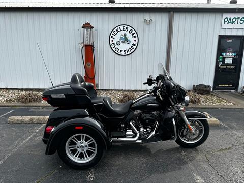 2016 Harley-Davidson Tri Glide® Ultra in Greenbrier, Arkansas - Photo 5