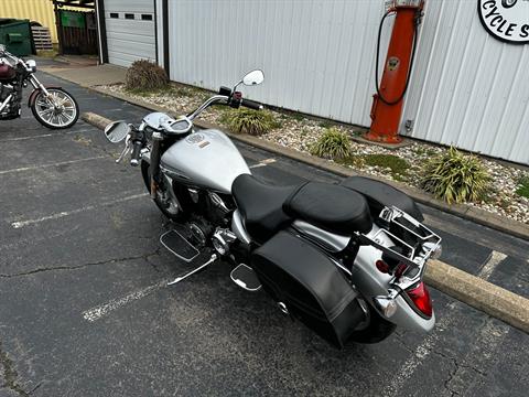 2015 Yamaha V Star 1300 in Greenbrier, Arkansas - Photo 2