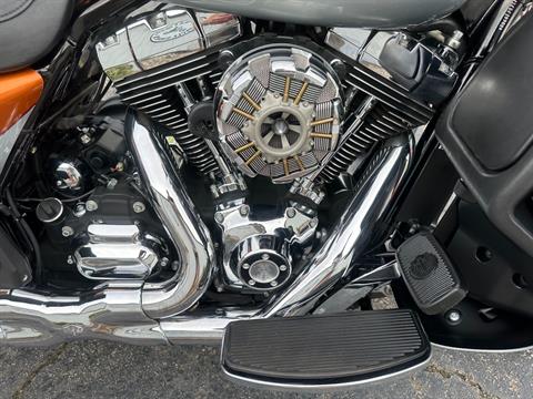 2014 Harley-Davidson Electra Glide® Ultra Classic® in Greenbrier, Arkansas - Photo 14