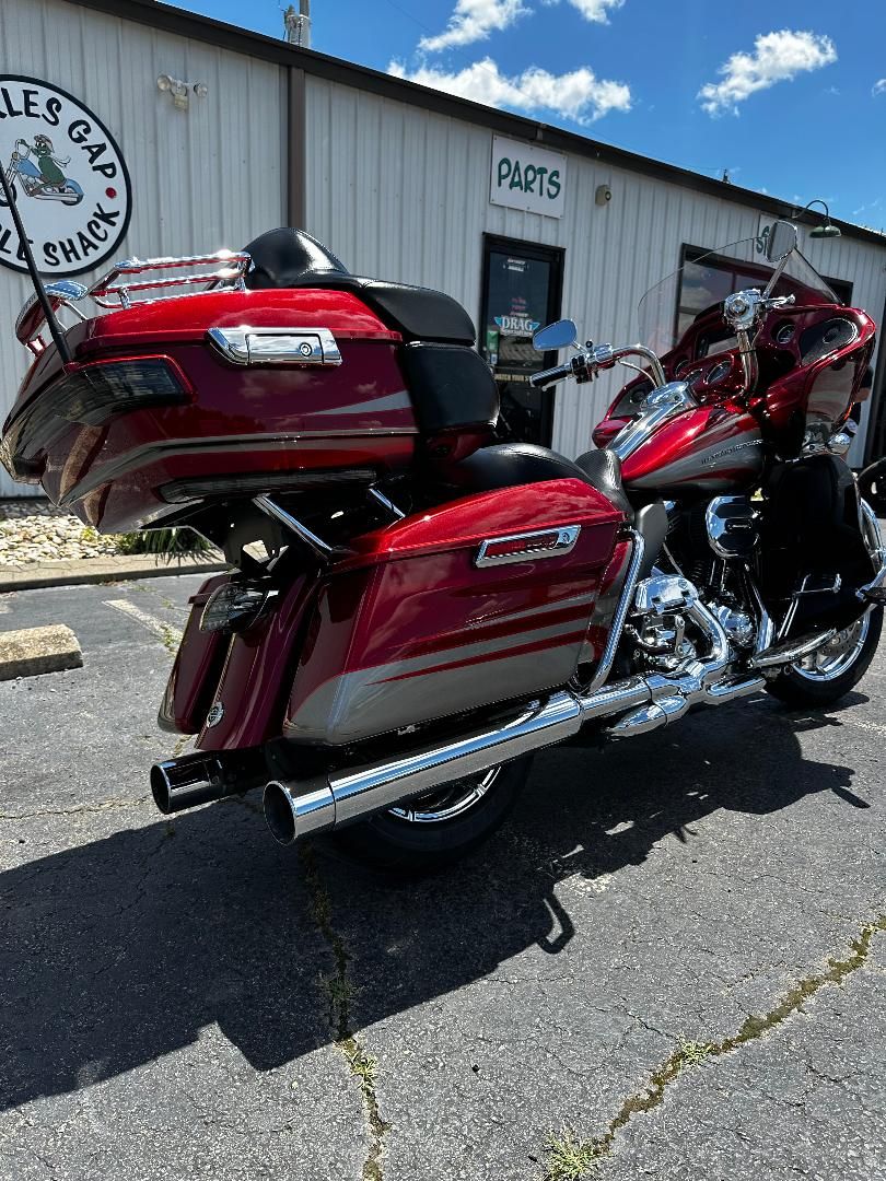 2016 Harley-Davidson CVO™ Road Glide™ Ultra in Greenbrier, Arkansas - Photo 3