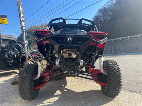 2024 Can-Am Maverick R X in Pikeville, Kentucky - Photo 4