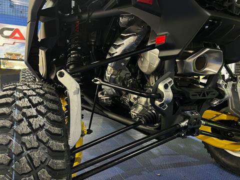 2024 Can-Am Maverick R X RS with Smart-Shox in Pikeville, Kentucky - Photo 6