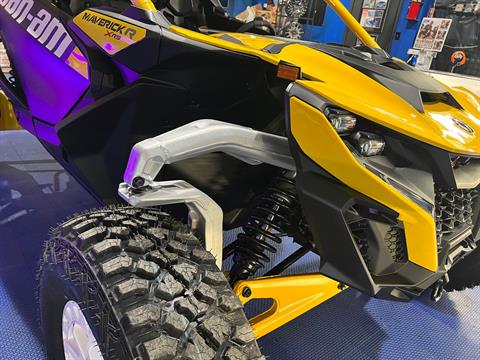 2024 Can-Am Maverick R X RS with Smart-Shox 999T DCT in Pikeville, Kentucky - Photo 11