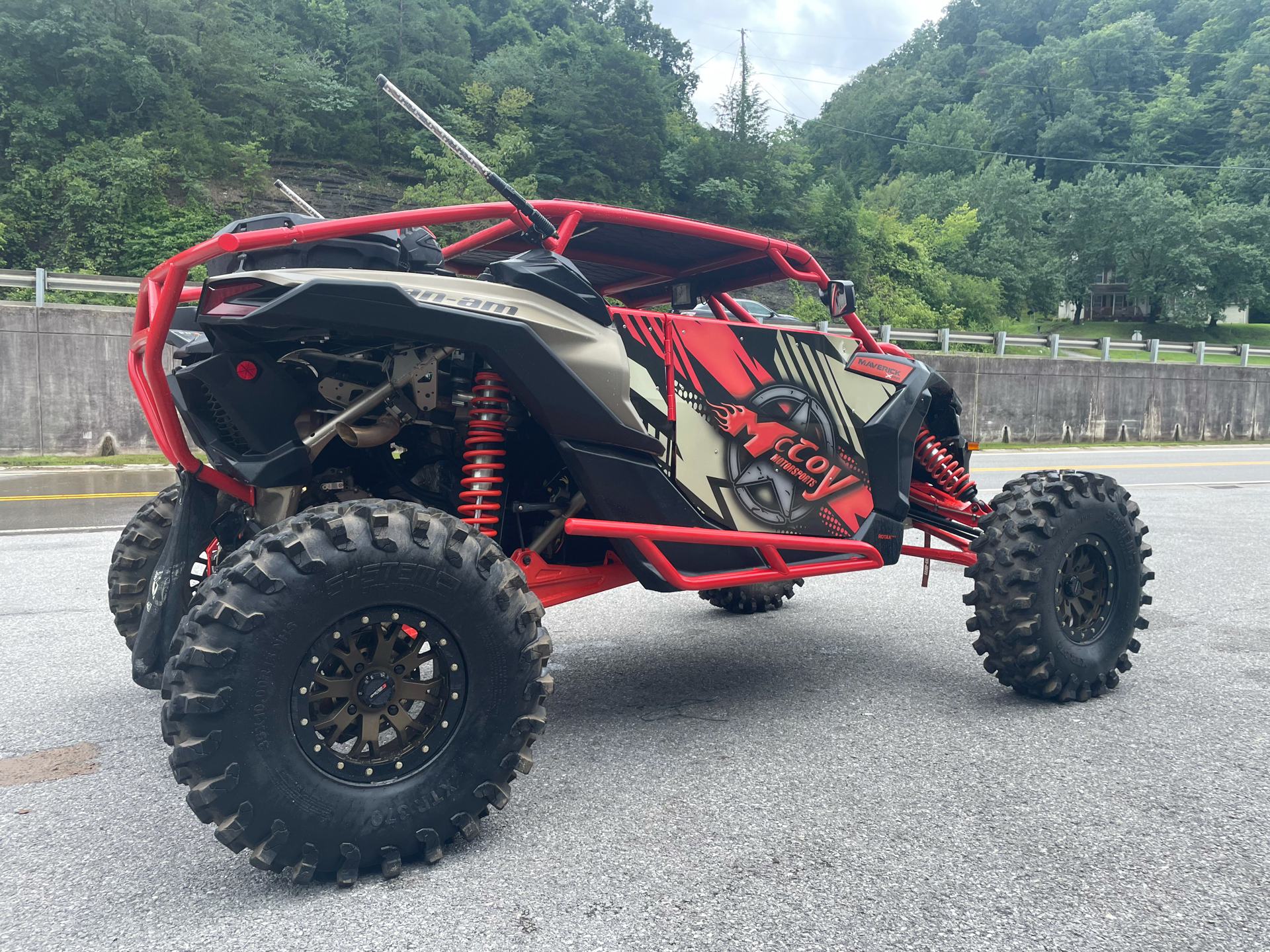 2022 Can-Am Maverick X3 X MR Turbo RR in Pikeville, Kentucky - Photo 9
