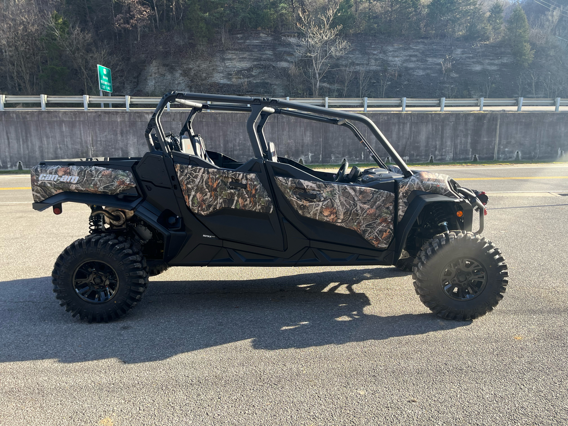2024 Can-Am Commander MAX X MR in Pikeville, Kentucky - Photo 6