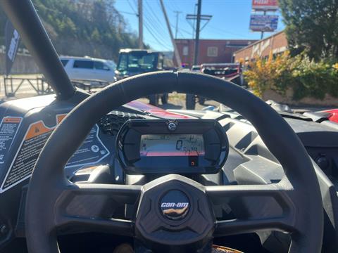 2024 Can-Am Maverick X3 DS Turbo RR in Pikeville, Kentucky - Photo 6