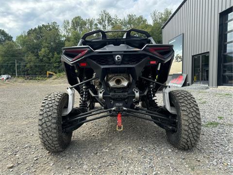 2024 Can-Am Maverick R X RS with Smart-Shox in Pikeville, Kentucky - Photo 4