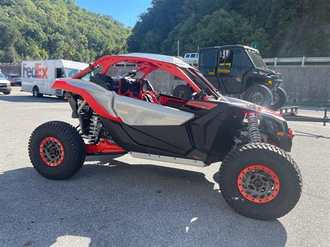 2022 Can-Am Maverick X3 X RC Turbo RR in Pikeville, Kentucky - Photo 10