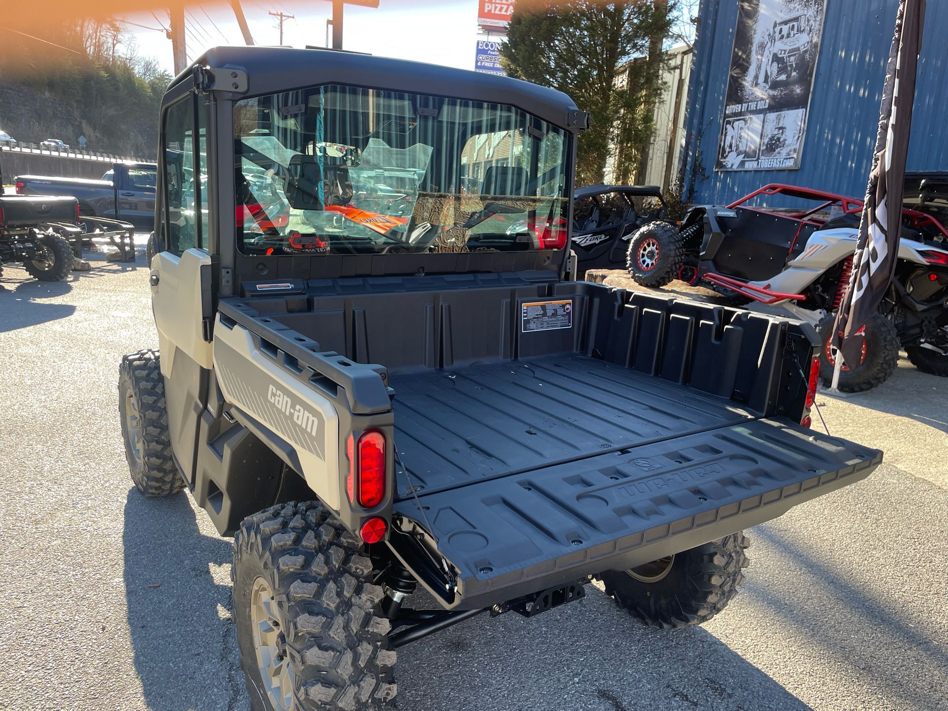 2024 Can-Am Defender Limited in Pikeville, Kentucky - Photo 10