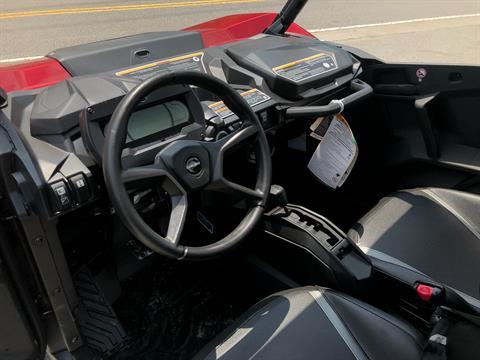 2024 Can-Am Commander XT 700 in Pikeville, Kentucky - Photo 9