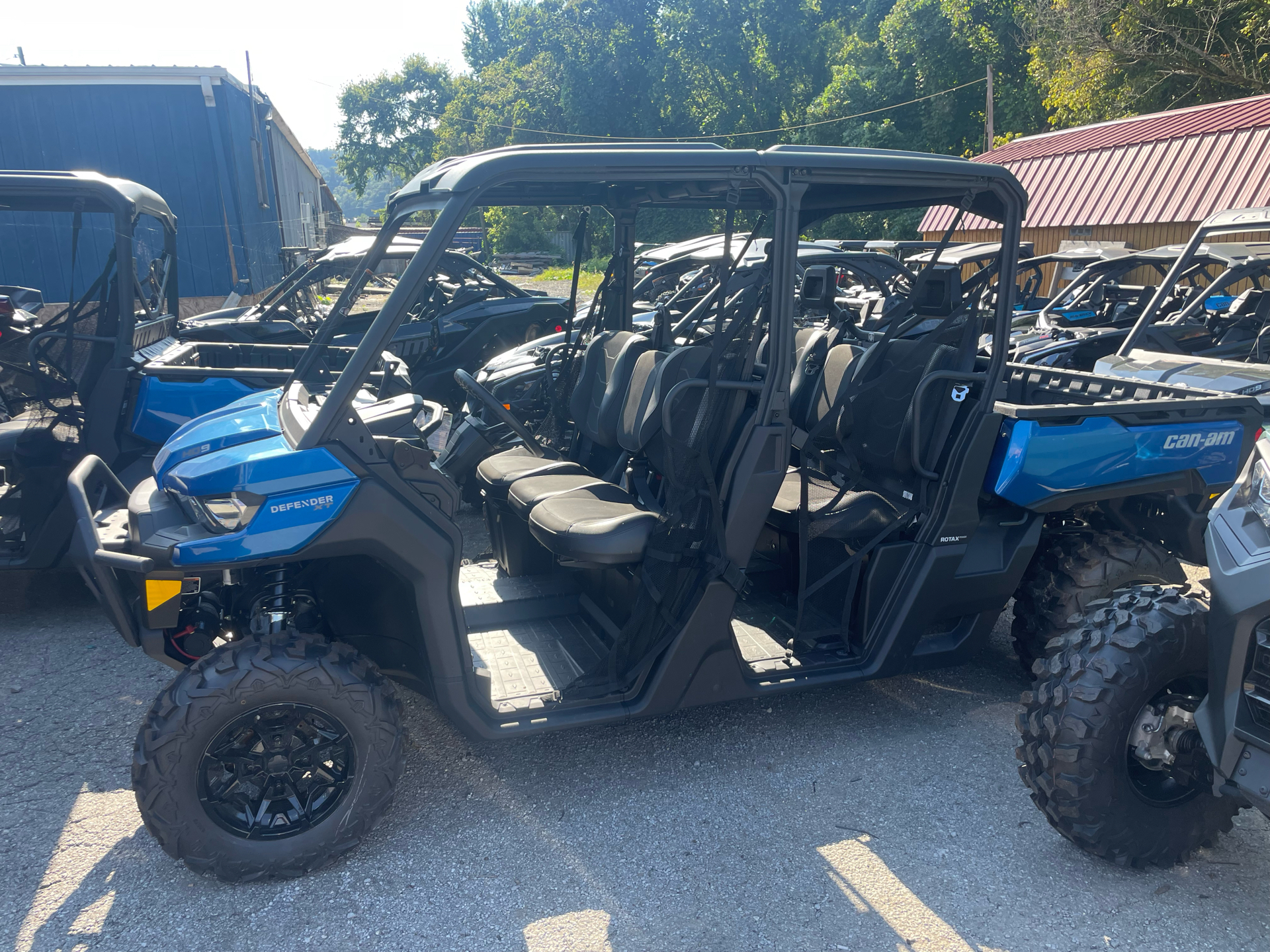 2023 Can-Am Defender MAX XT HD9 in Pikeville, Kentucky - Photo 2