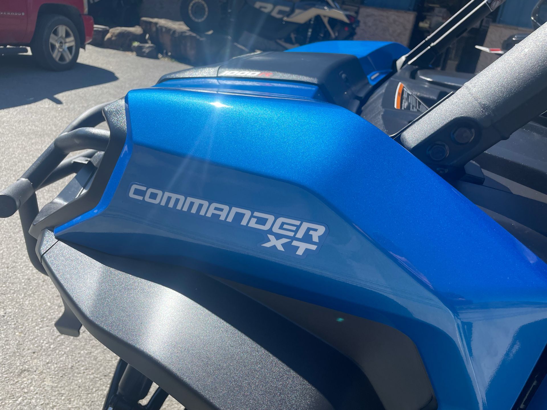 2023 Can-Am Commander XT 1000R in Pikeville, Kentucky - Photo 3