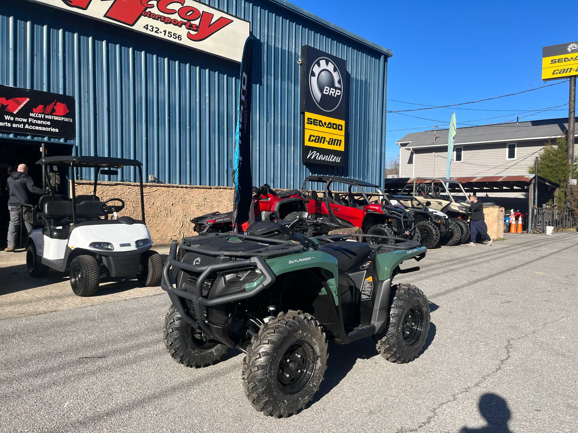 2024 Can-Am Outlander PRO HD7 in Pikeville, Kentucky - Photo 2