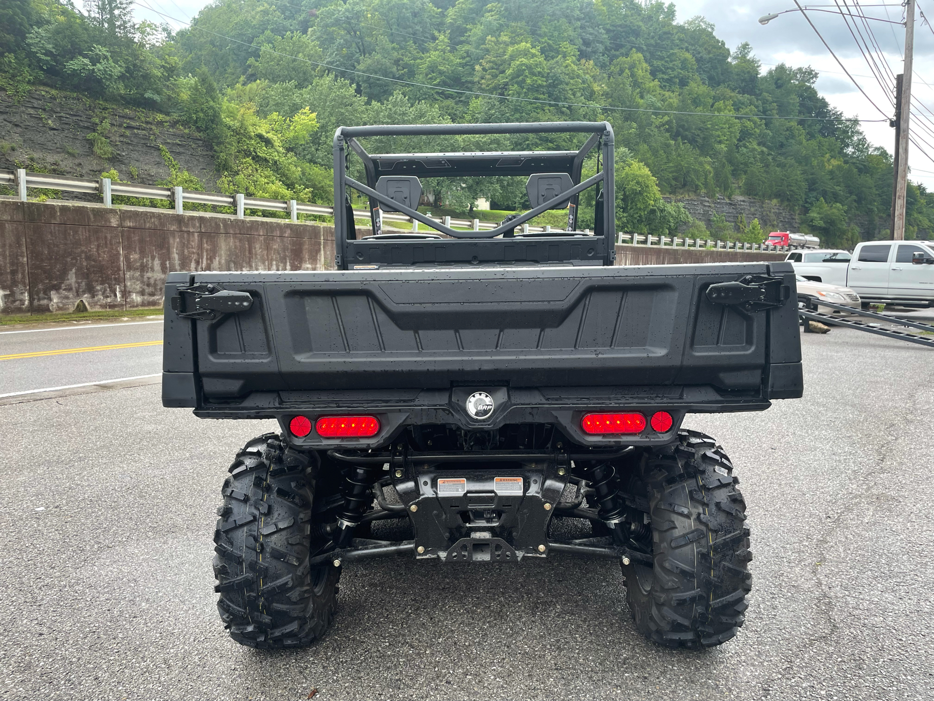 2022 Can-Am Defender 6x6 DPS HD10 in Pikeville, Kentucky - Photo 11