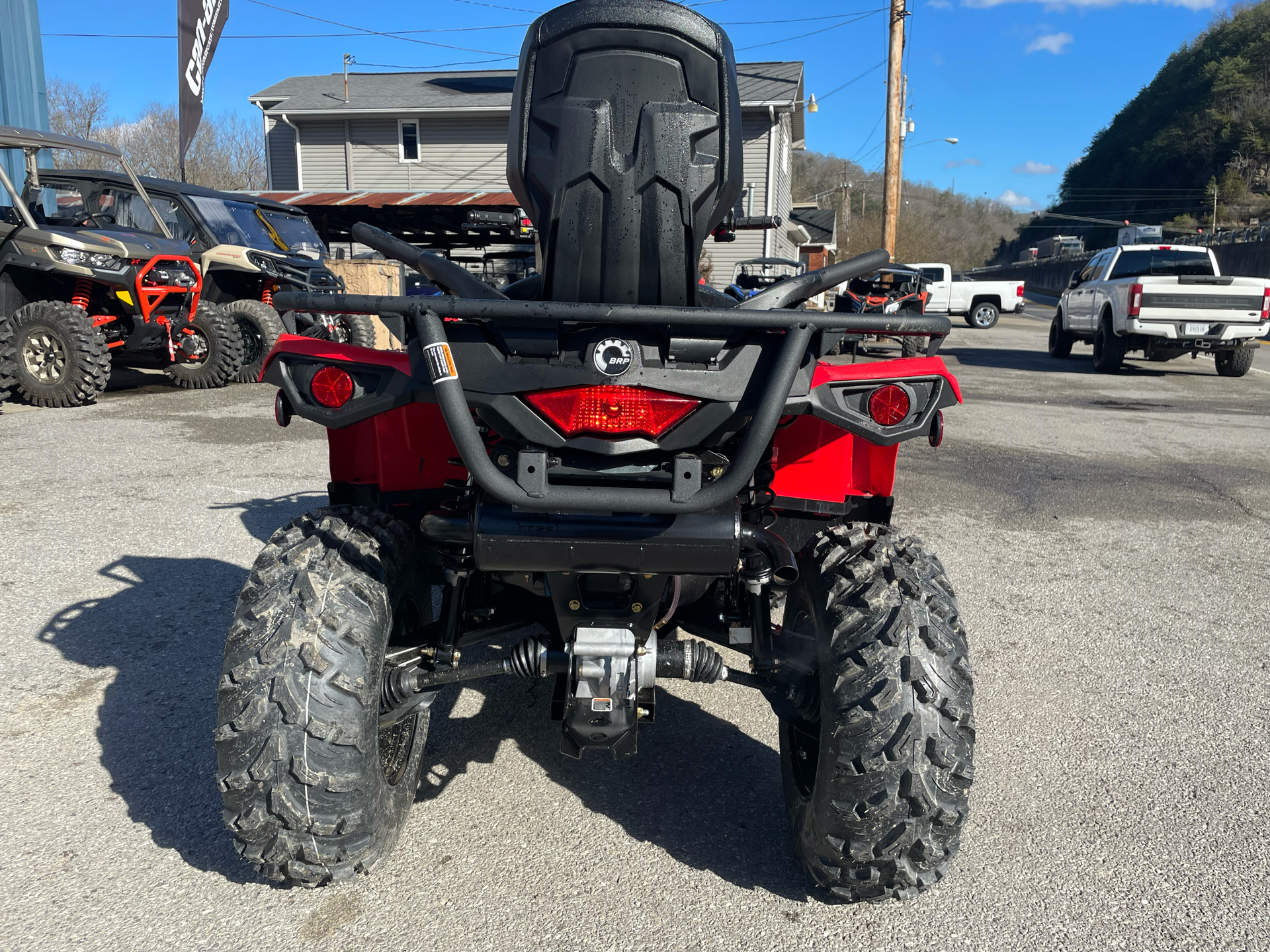 2023 Can-Am Outlander MAX 570 in Pikeville, Kentucky - Photo 9