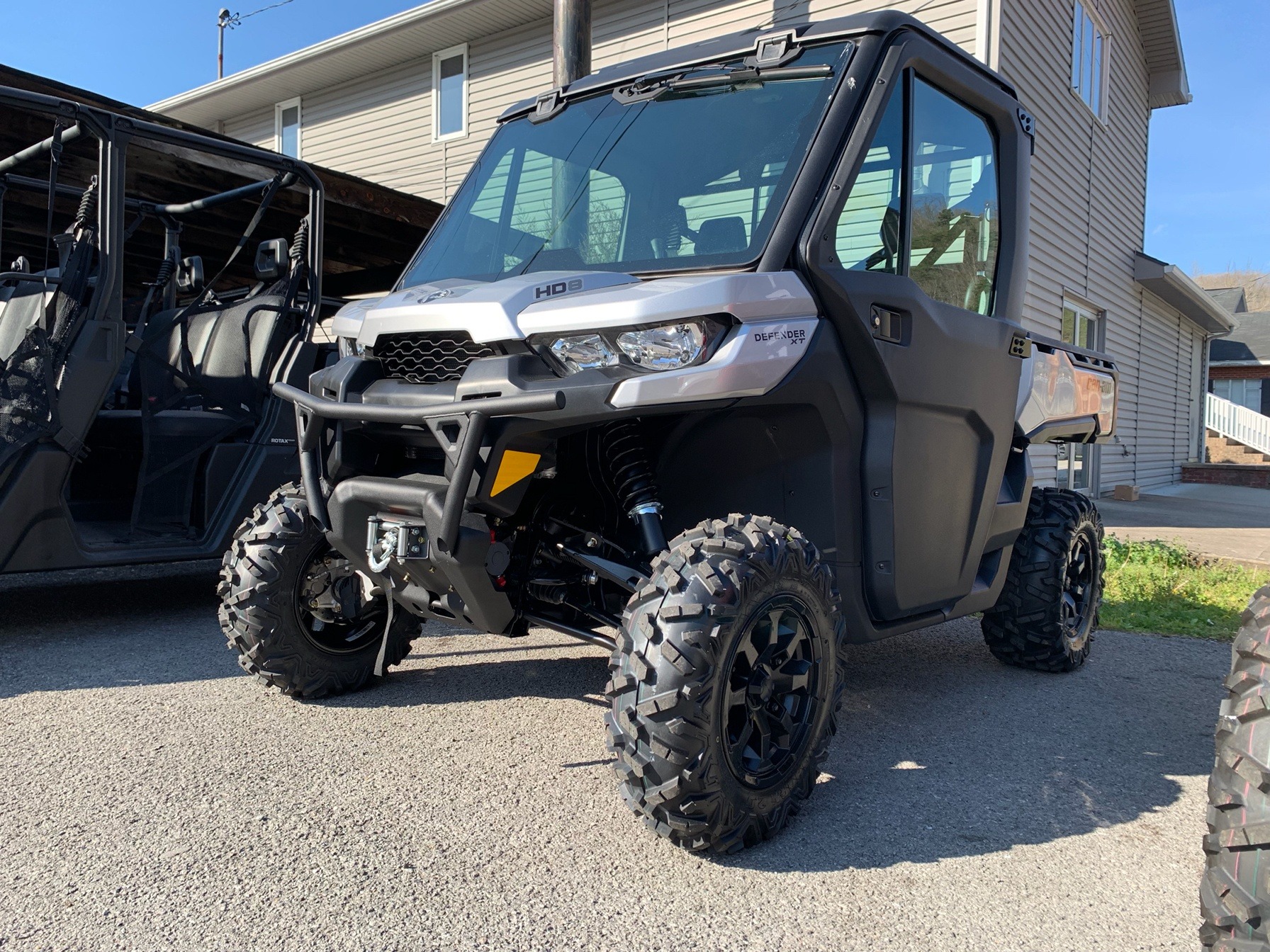 New 2019 Can-Am Defender XT CAB HD8 Utility Vehicles in Pikeville, KY ...