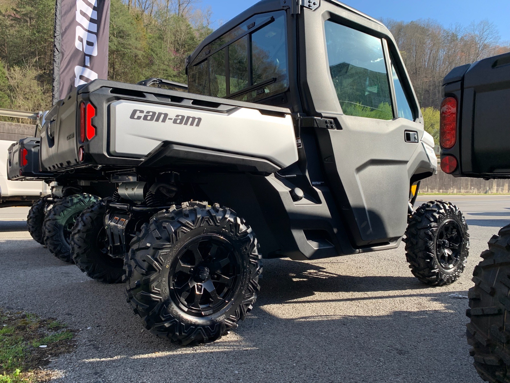 New 2019 Can Am Defender Xt Cab Hd8 Utility Vehicles In Pikeville Ky