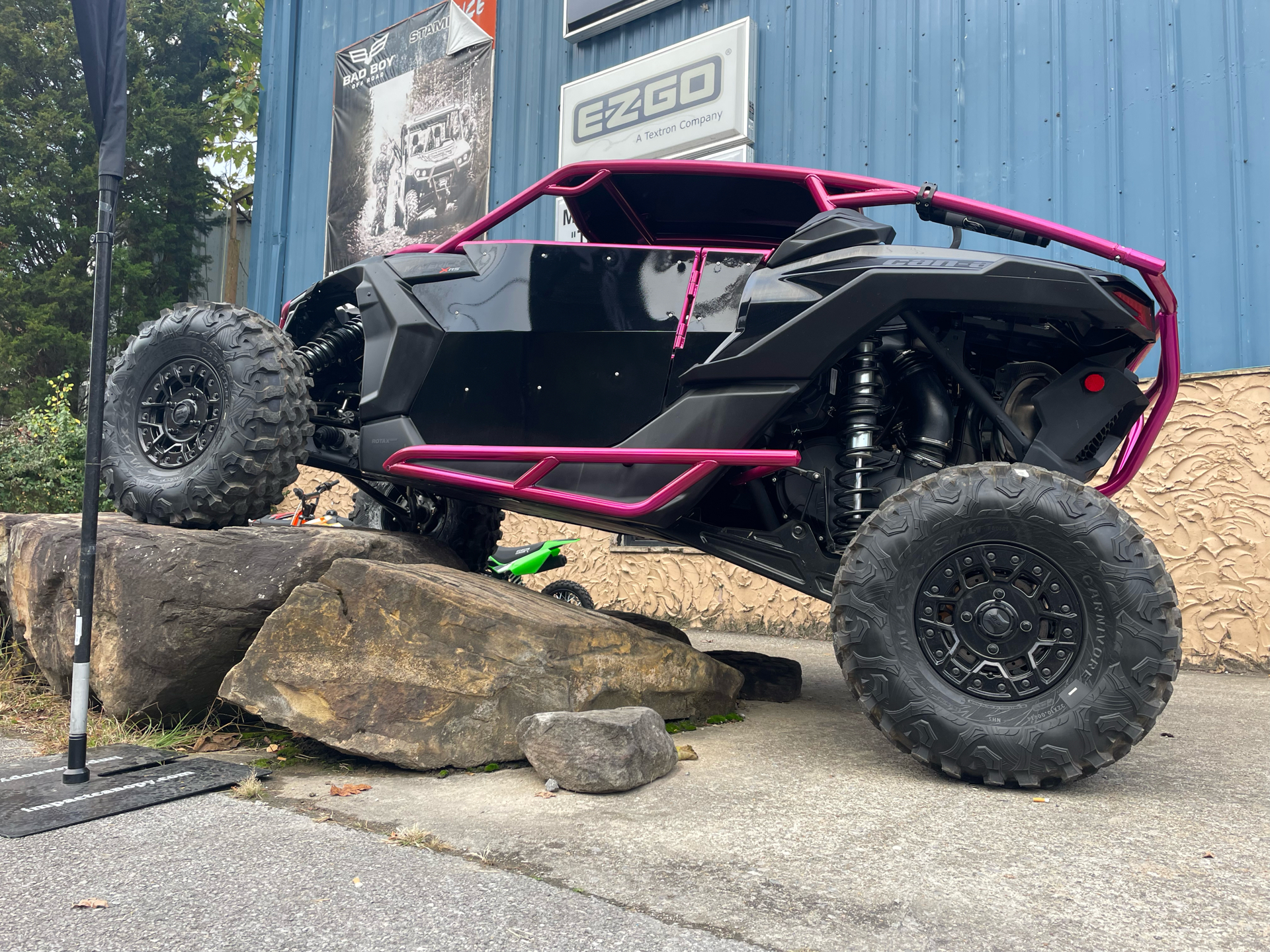2022 Can-Am Maverick X3 X RS Turbo RR in Pikeville, Kentucky - Photo 2