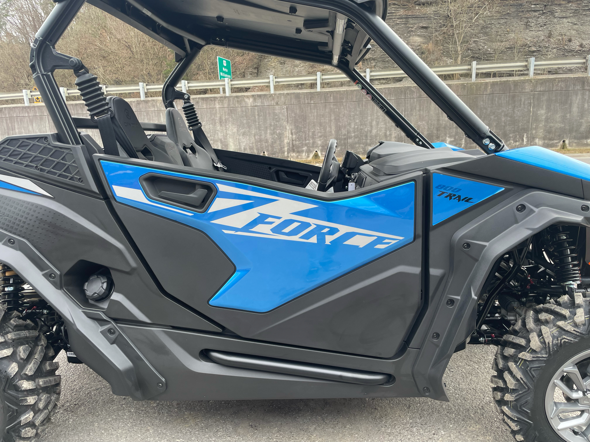 2023 CFMOTO ZForce 800 Trail in Pikeville, Kentucky - Photo 8