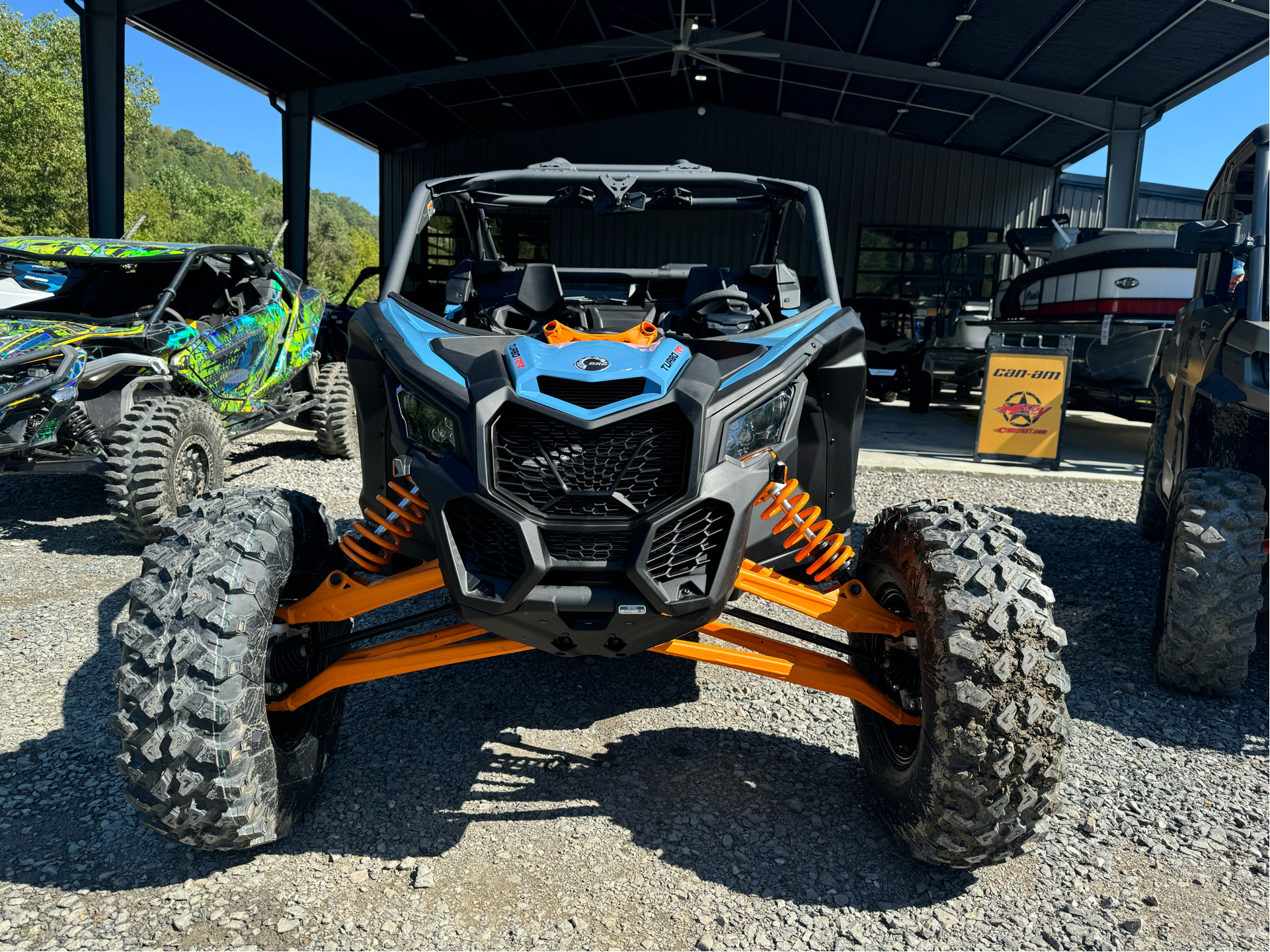 2025 Can-Am Maverick X3 RS Turbo RR in Pikeville, Kentucky - Photo 11