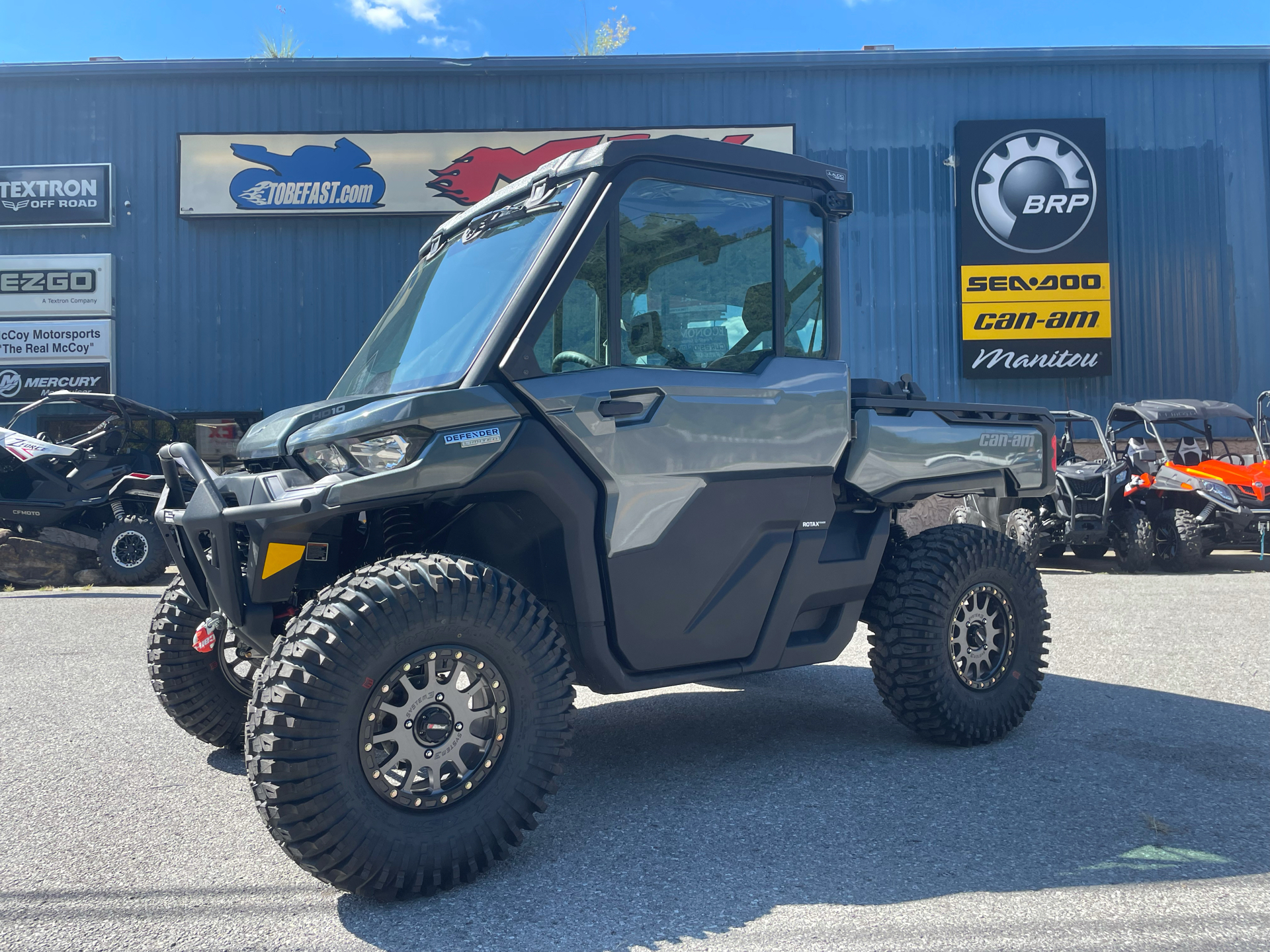 2022 Can-Am Defender Limited CAB HD10 in Pikeville, Kentucky - Photo 1