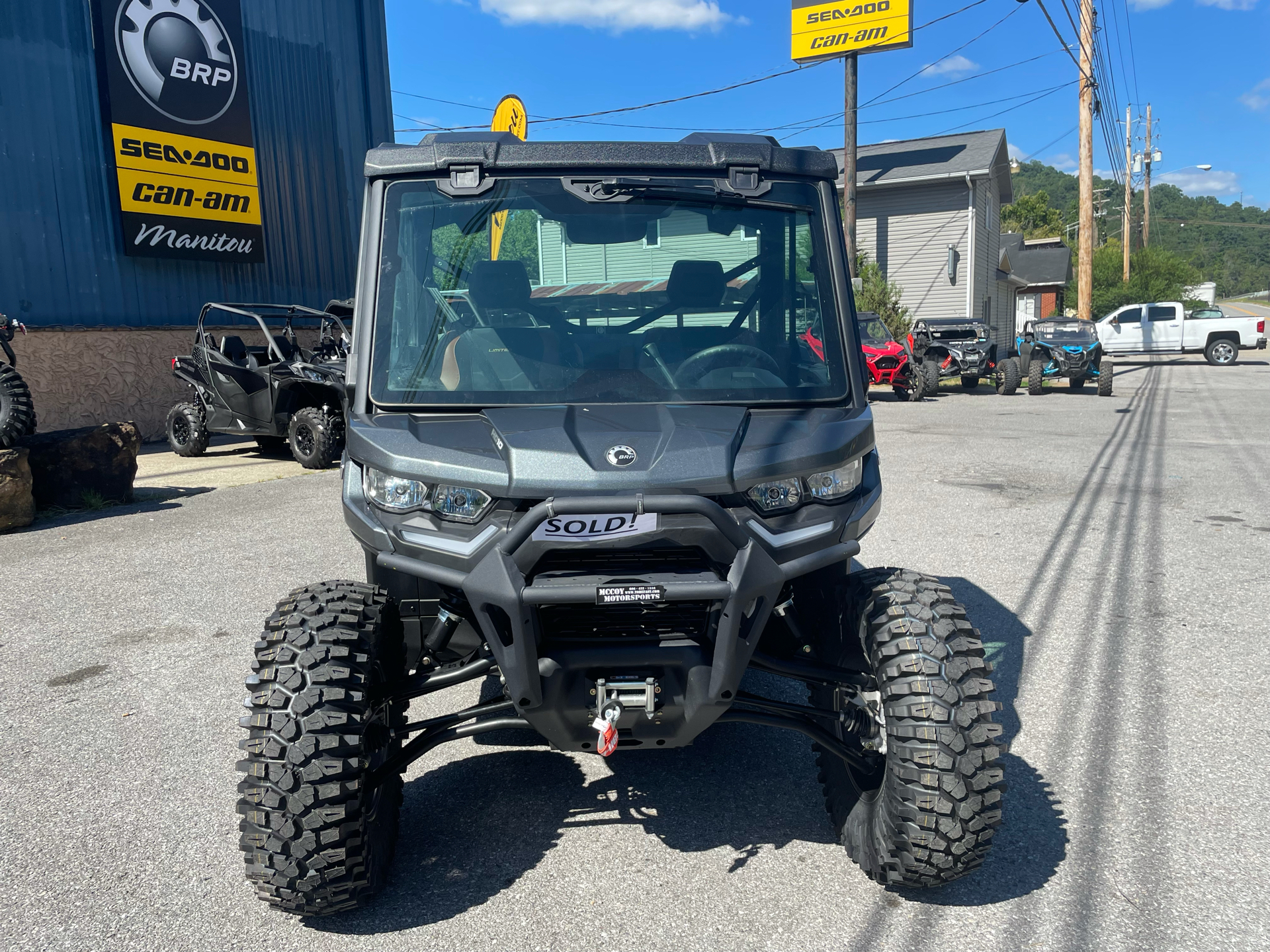 2022 Can-Am Defender Limited CAB HD10 in Pikeville, Kentucky - Photo 3