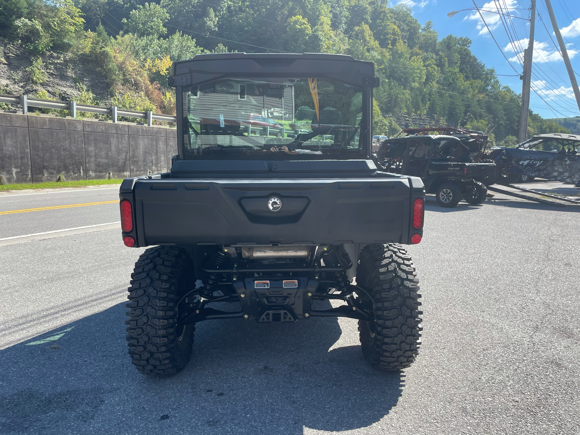 2022 Can-Am Defender Limited CAB HD10 in Pikeville, Kentucky - Photo 6