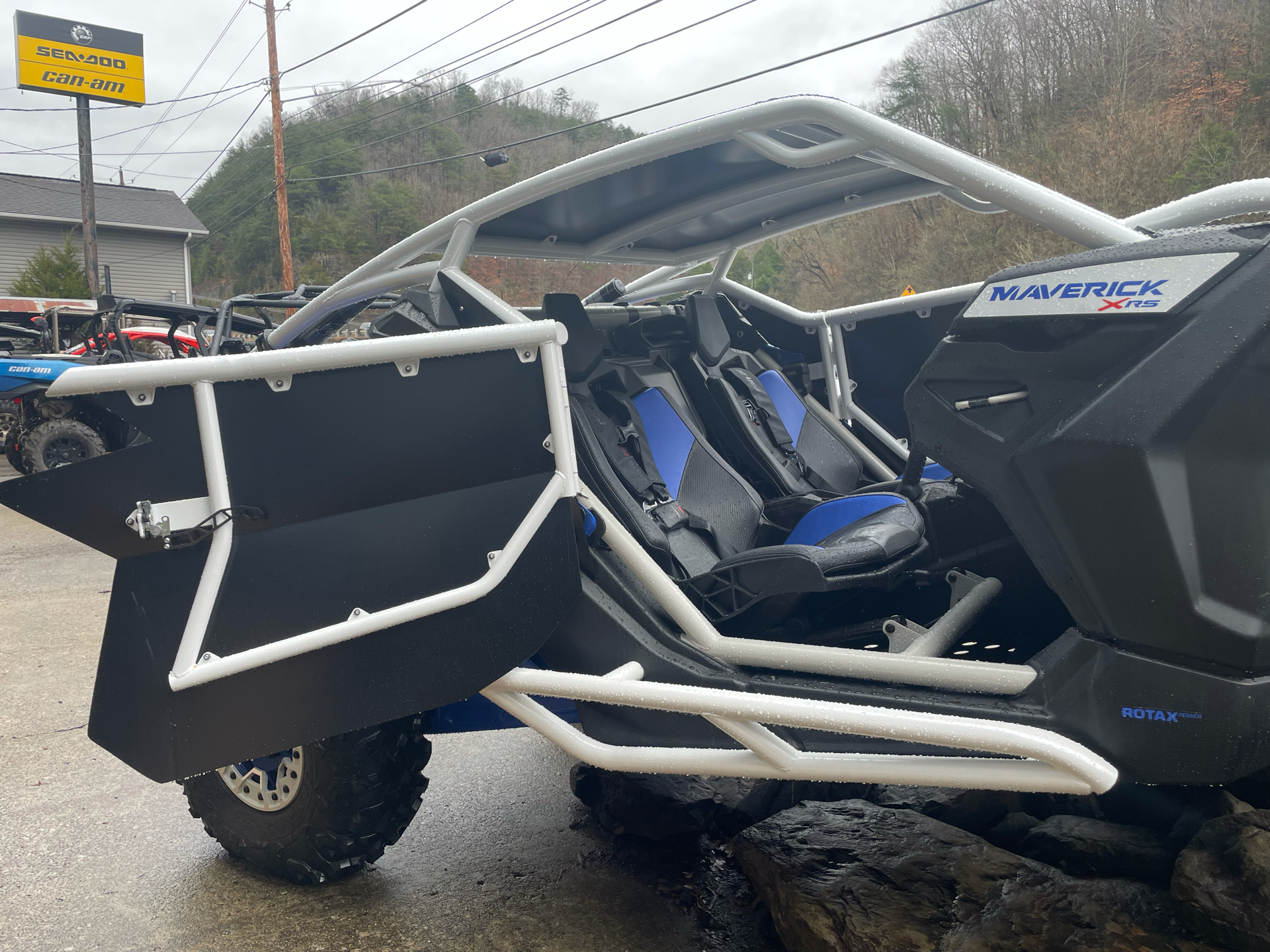 2022 Can-Am Maverick X3 X RS Turbo RR in Pikeville, Kentucky - Photo 10
