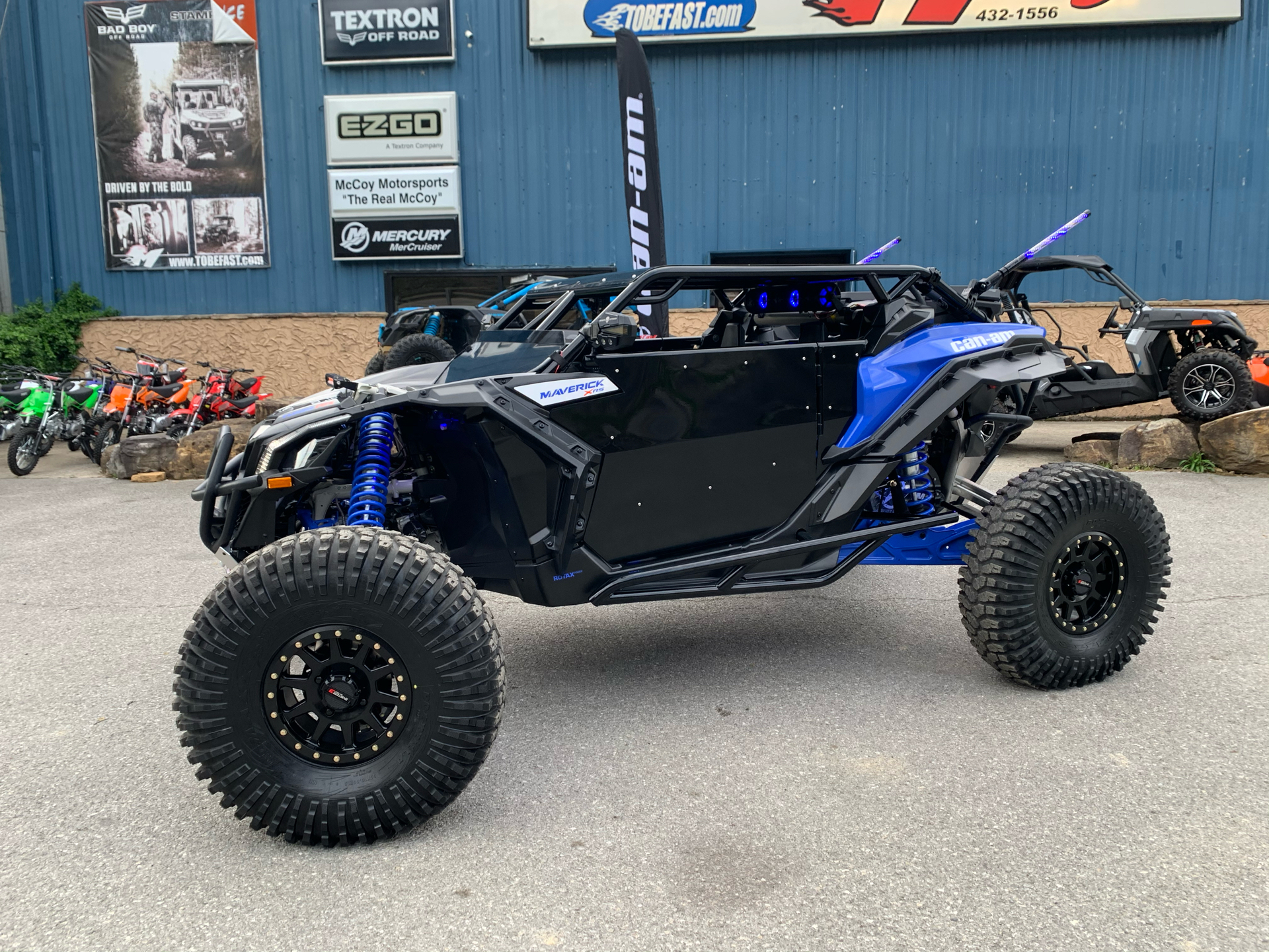 2022 Can-Am Maverick X3 X RS Turbo RR in Pikeville, Kentucky - Photo 2