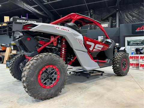 2024 Can-Am Maverick X3 X DS Turbo RR in Pikeville, Kentucky - Photo 3