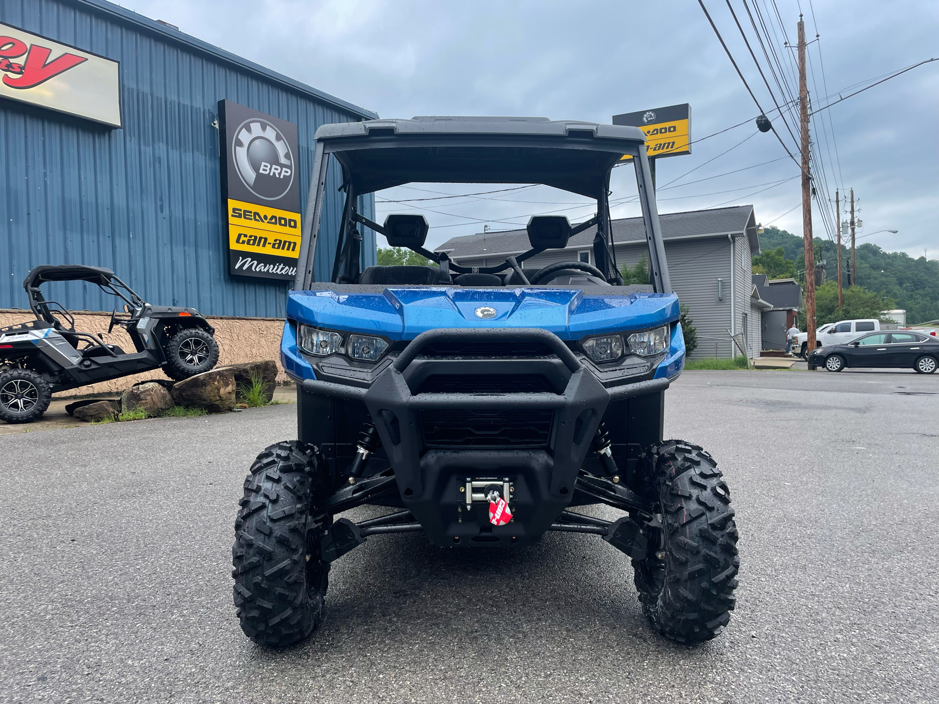 2022 Can-Am Defender 6x6 XT HD10 in Pikeville, Kentucky - Photo 4