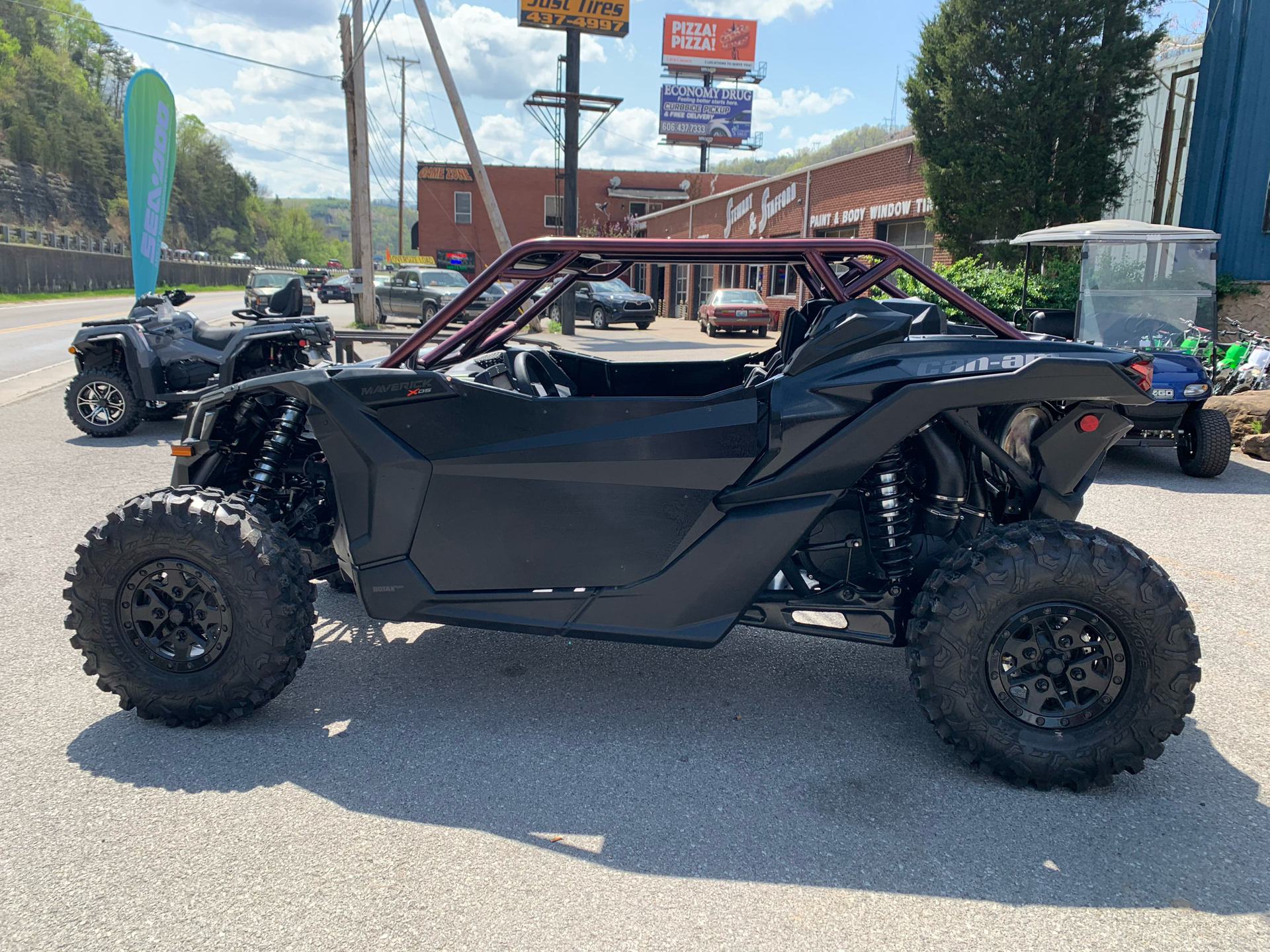2022 Can-Am Maverick X3 X DS Turbo RR in Pikeville, Kentucky - Photo 4