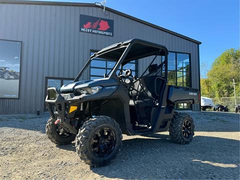 2025 Can-Am Defender XT HD10 in Pikeville, Kentucky