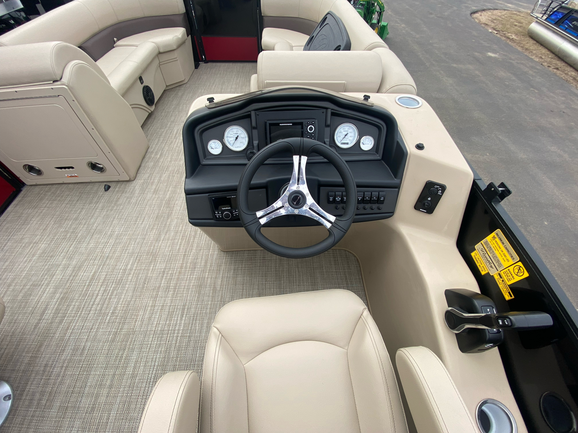 2024 Bentley Pontoons LEGACY 240 NAVIGATOR in Somerset, Wisconsin - Photo 11