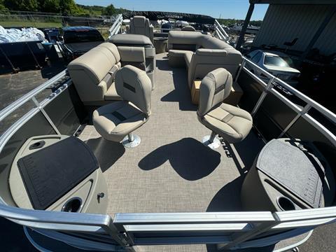 2024 Sun Tracker FB20 DLX in Somerset, Wisconsin - Photo 1